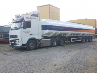 Road tanker, 47000 liter petrol/fuel, year 2007, for sale