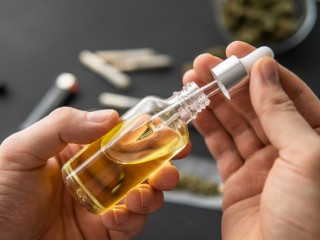 Whatsapp +13022190852 Buy CBD oil in Abu Dhabi and THC oil in Abu Dhabi